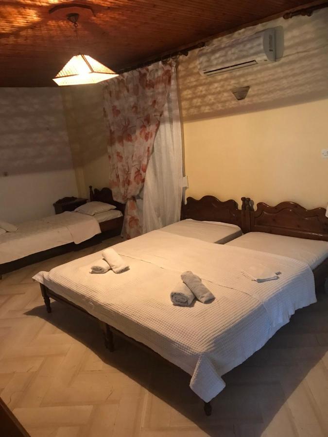 Angela - Zoi Rooms Città di Skiathos Esterno foto