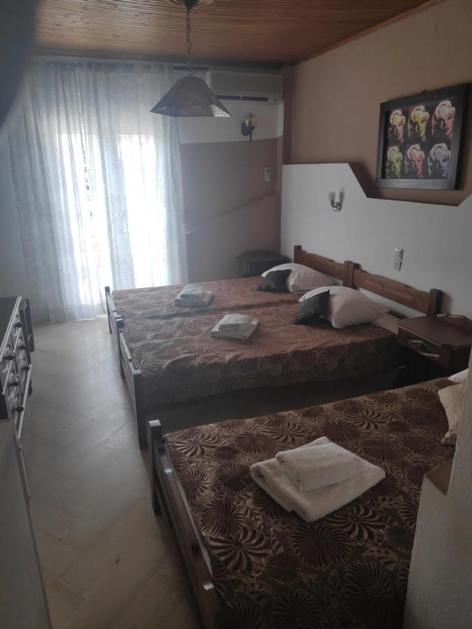 Angela - Zoi Rooms Città di Skiathos Esterno foto