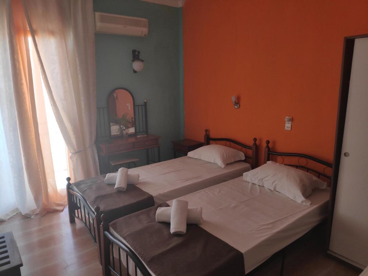 Angela - Zoi Rooms Città di Skiathos Esterno foto