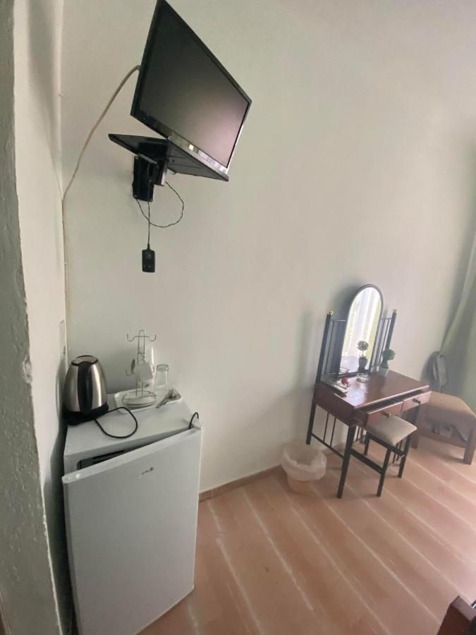 Angela - Zoi Rooms Città di Skiathos Esterno foto