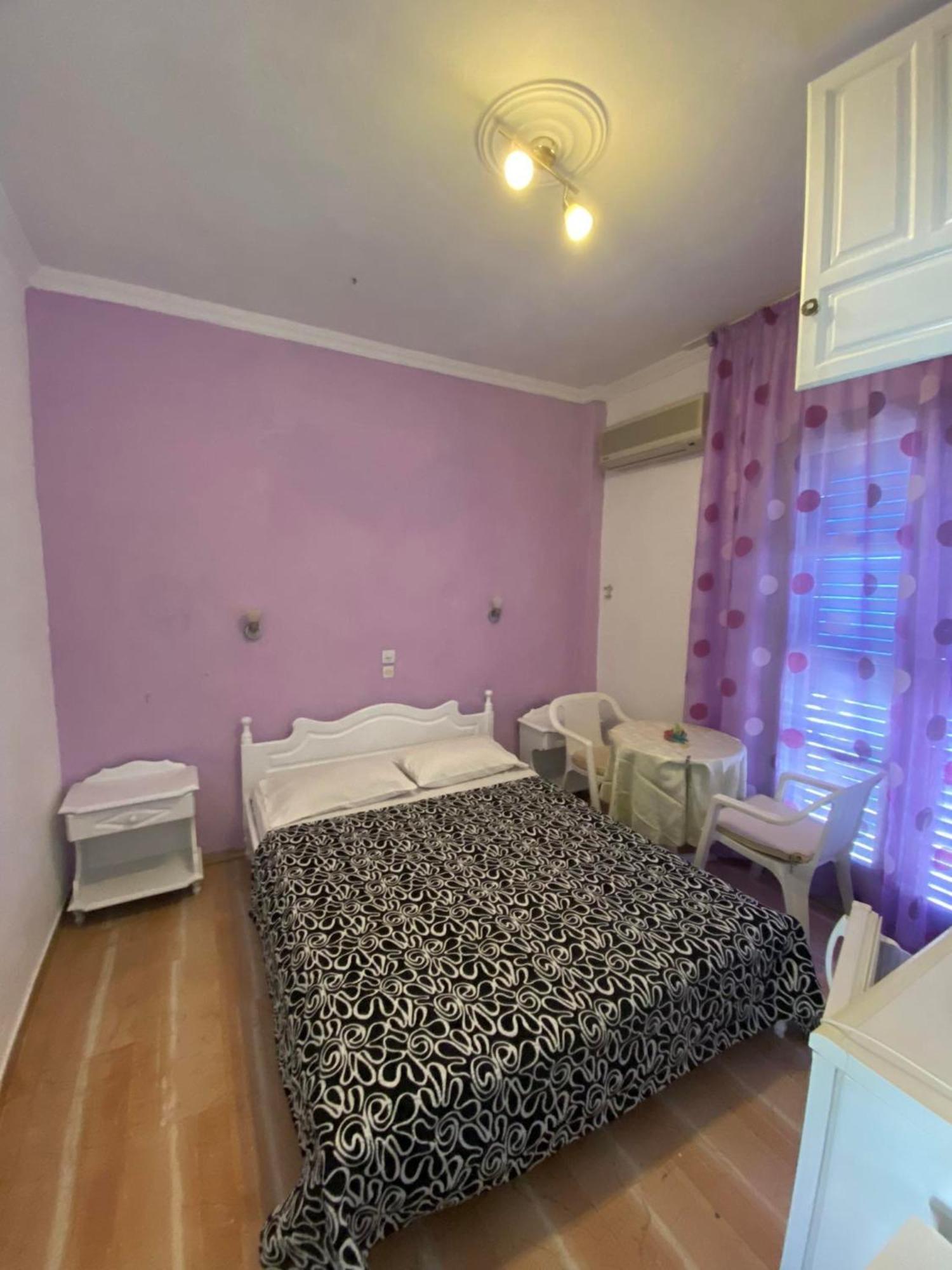 Angela - Zoi Rooms Città di Skiathos Camera foto